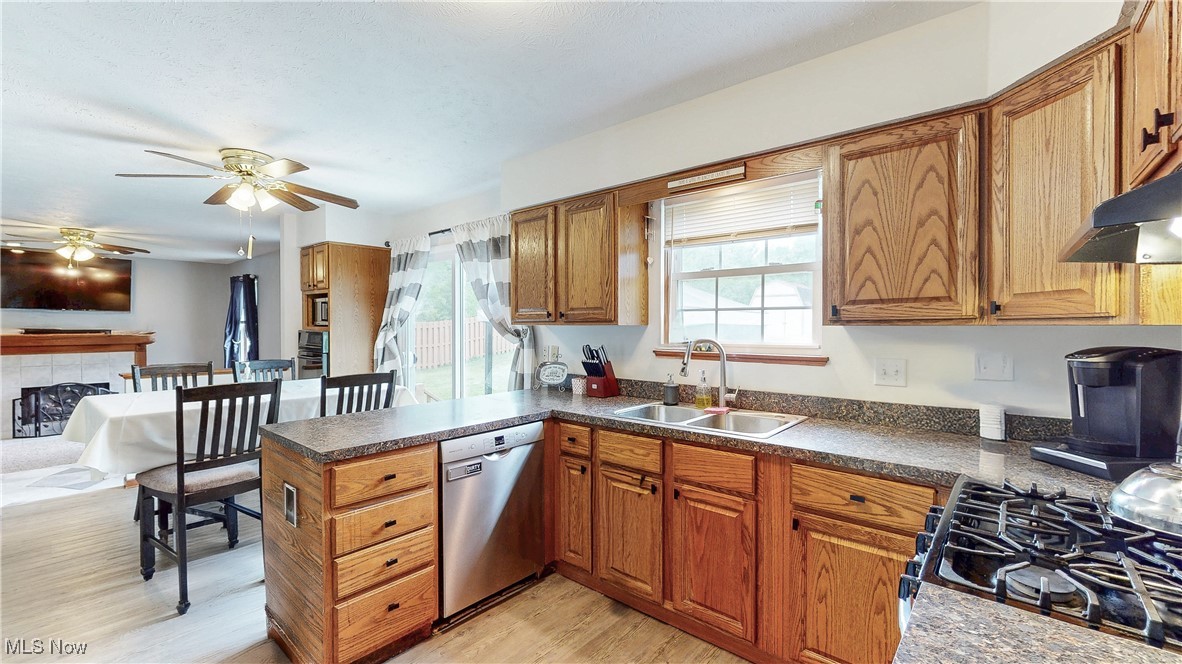 793 Fronek Drive, Streetsboro, Ohio image 8
