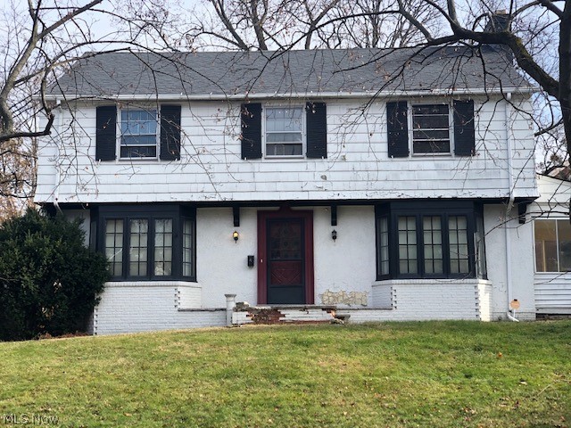 Welcome to Storer Avenue. It's located in a quiet street close to downtown Akron and all the highways. It's convenient to all conveniences. This home's been with only 2 families and have many happy years. It's been updated at some places and needs some care in some. Come and see the potential of this beautiful home.