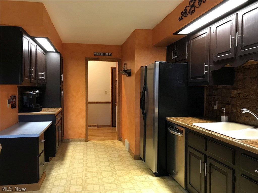 West View Sub - Residential