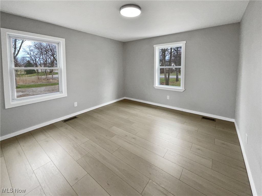 8414 York Road, North Royalton, Ohio image 13