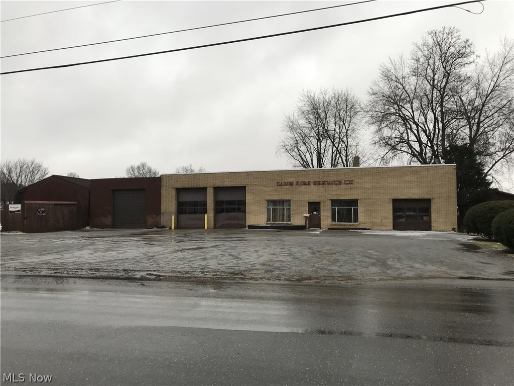 New Philadelphia - Commercial Sale