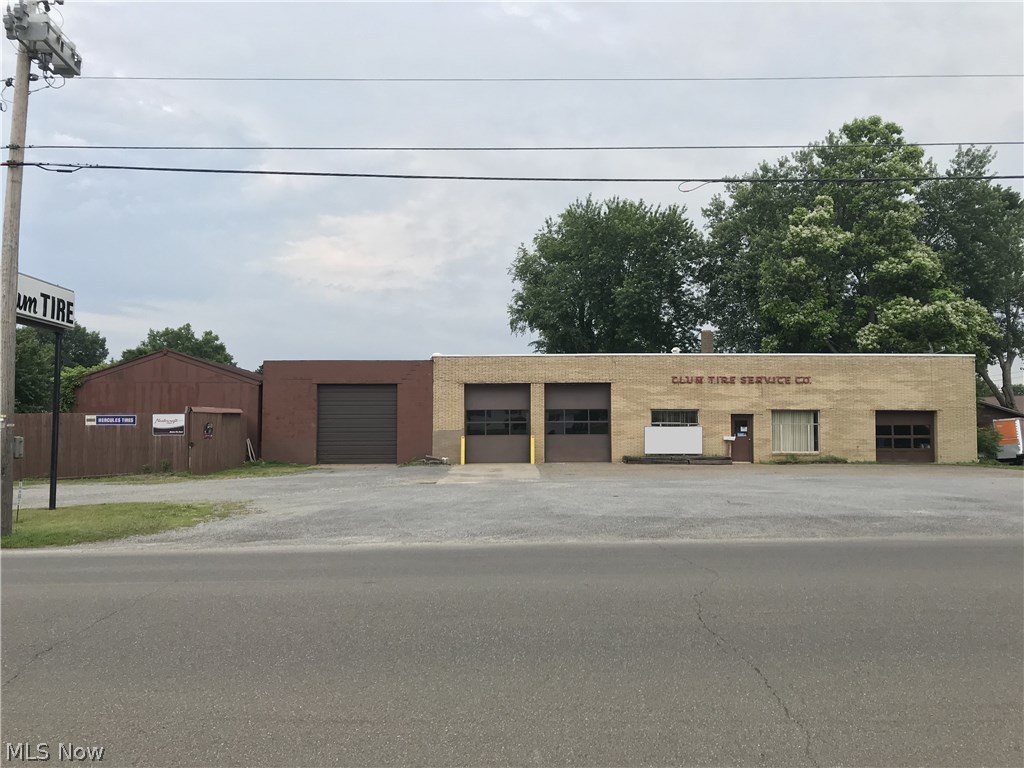 New Philadelphia - Commercial Sale