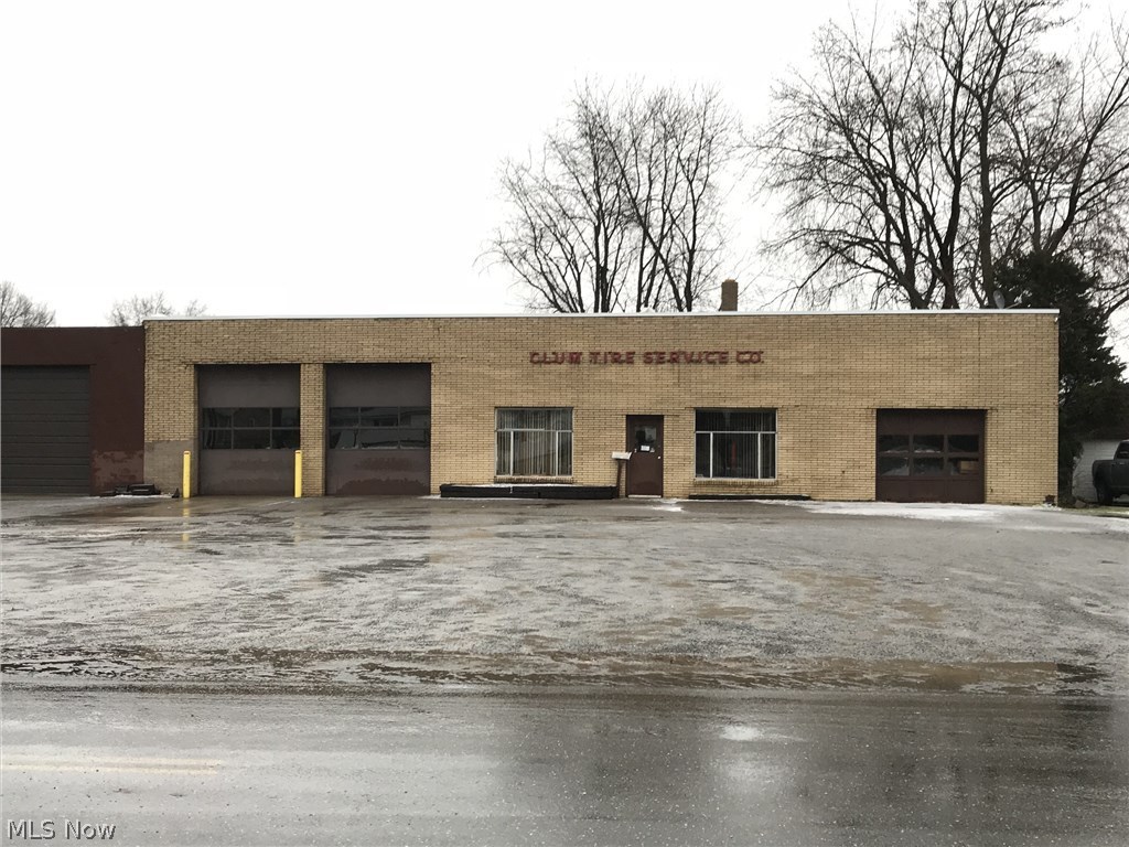 New Philadelphia - Commercial Sale