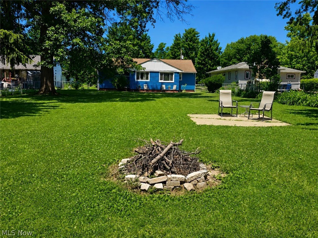11737 Meadowbrook Drive