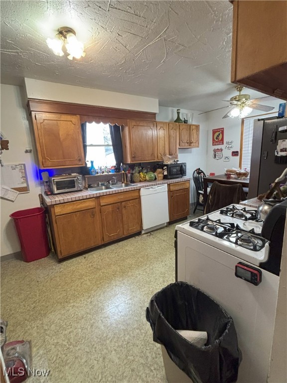 12913 Darlington Avenue, Garfield Heights, Ohio image 4