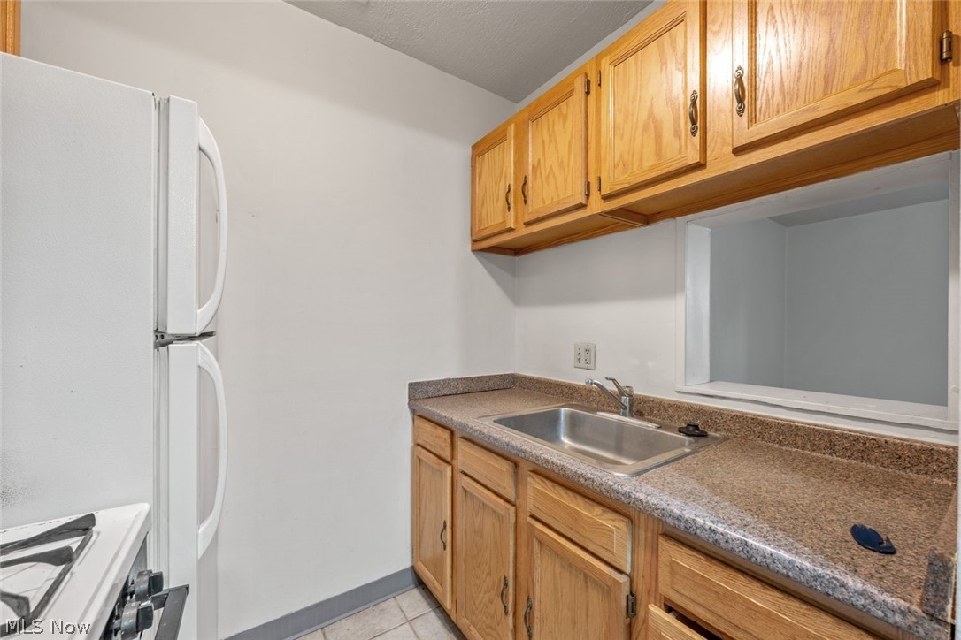 Kings Path Condo - Residential