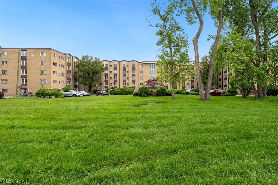 Kings Path Condo - Residential