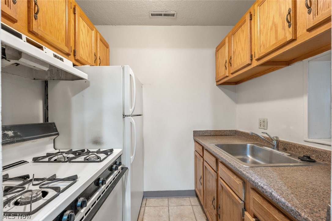 Kings Path Condo - Residential