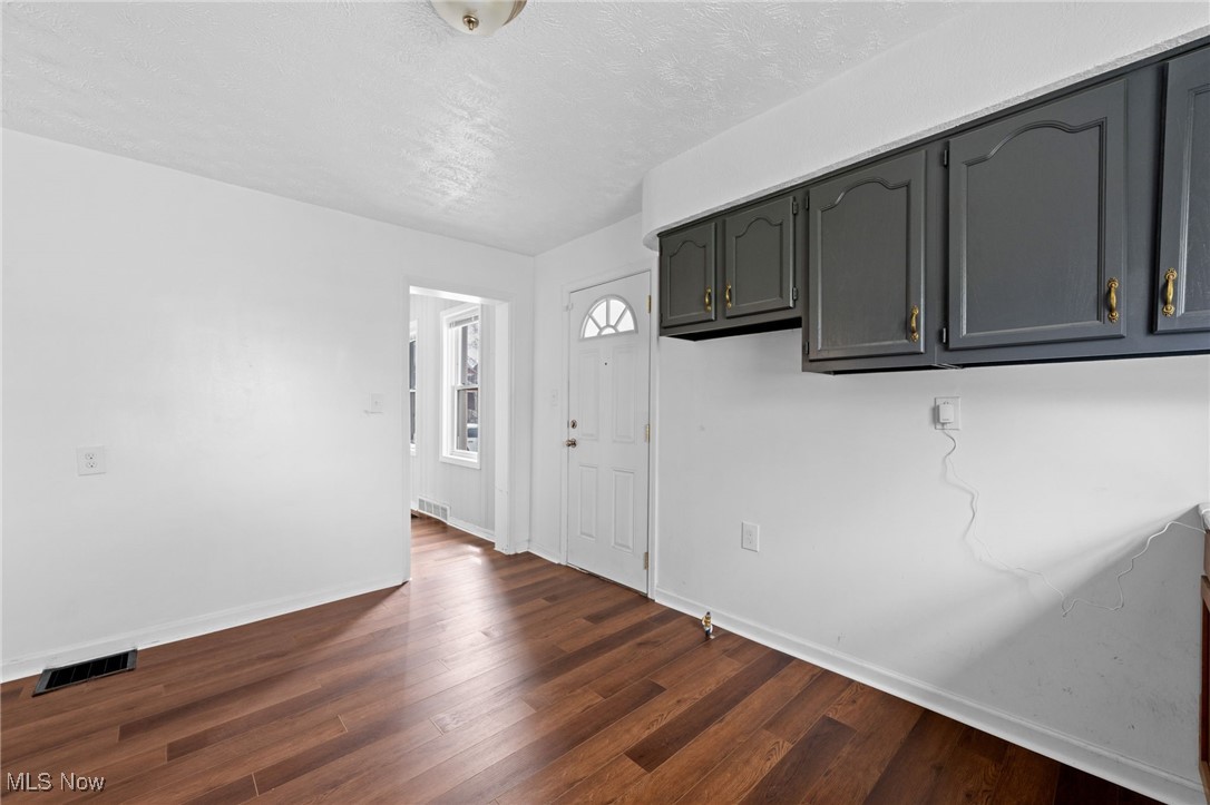 9611 Dunlap Avenue, Cleveland, Ohio image 10