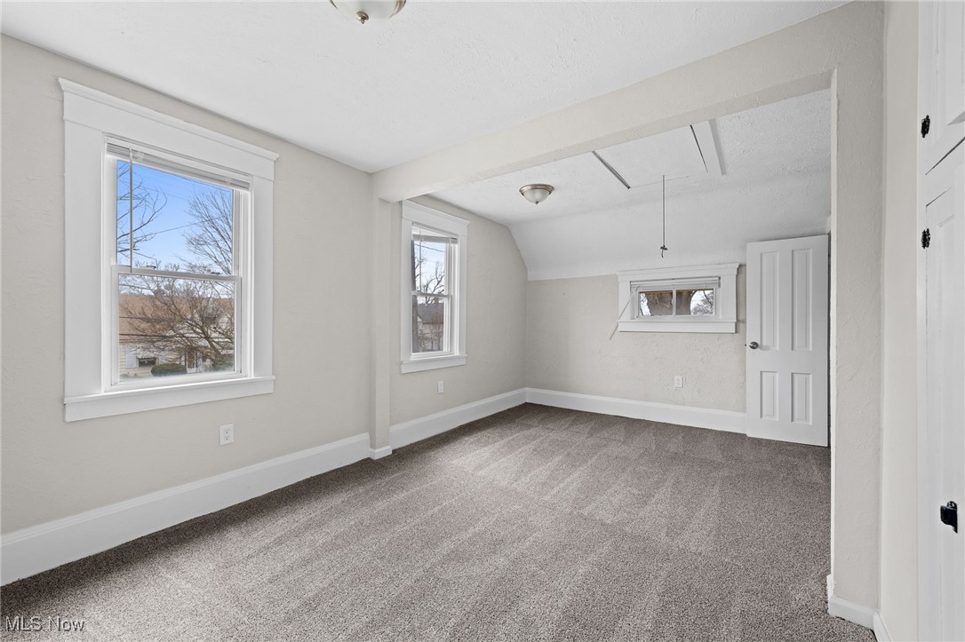 9611 Dunlap Avenue, Cleveland, Ohio image 18