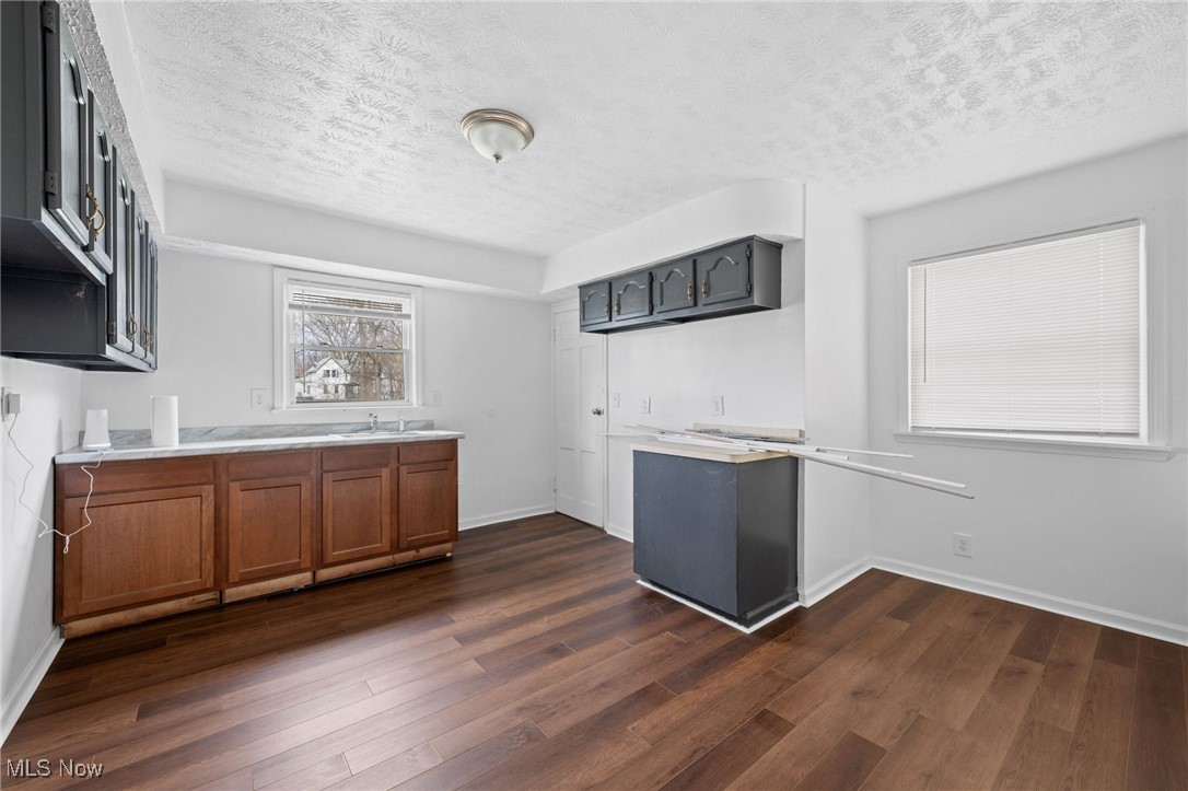 9611 Dunlap Avenue, Cleveland, Ohio image 8