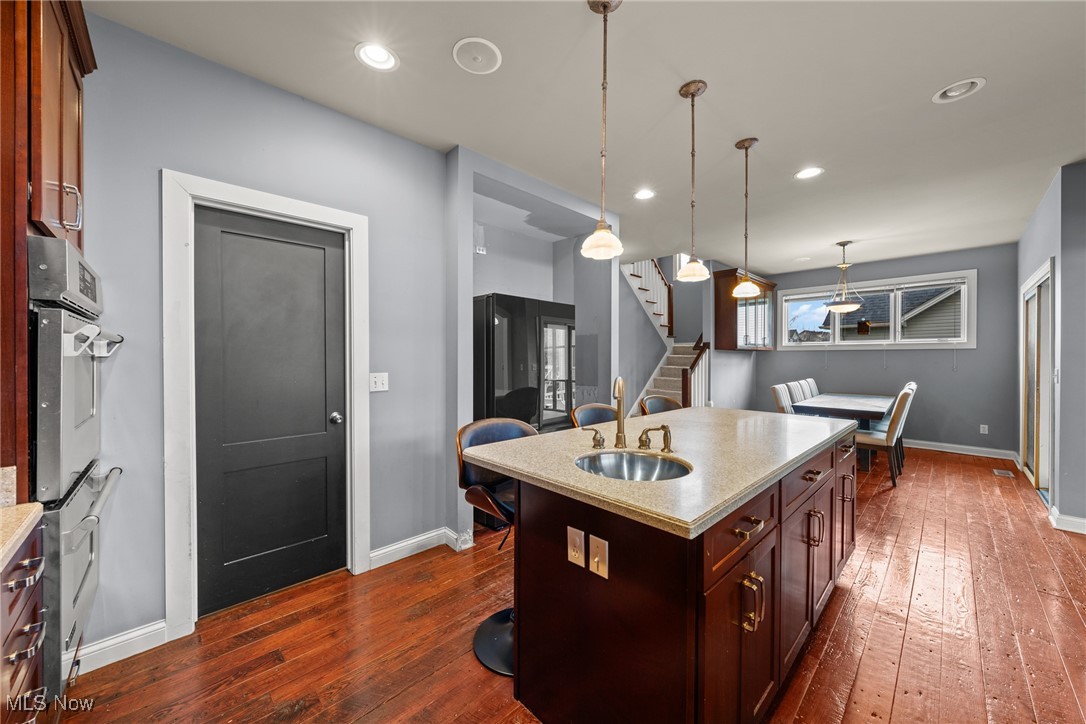 1300 Windward Lane, Kent, Ohio image 16