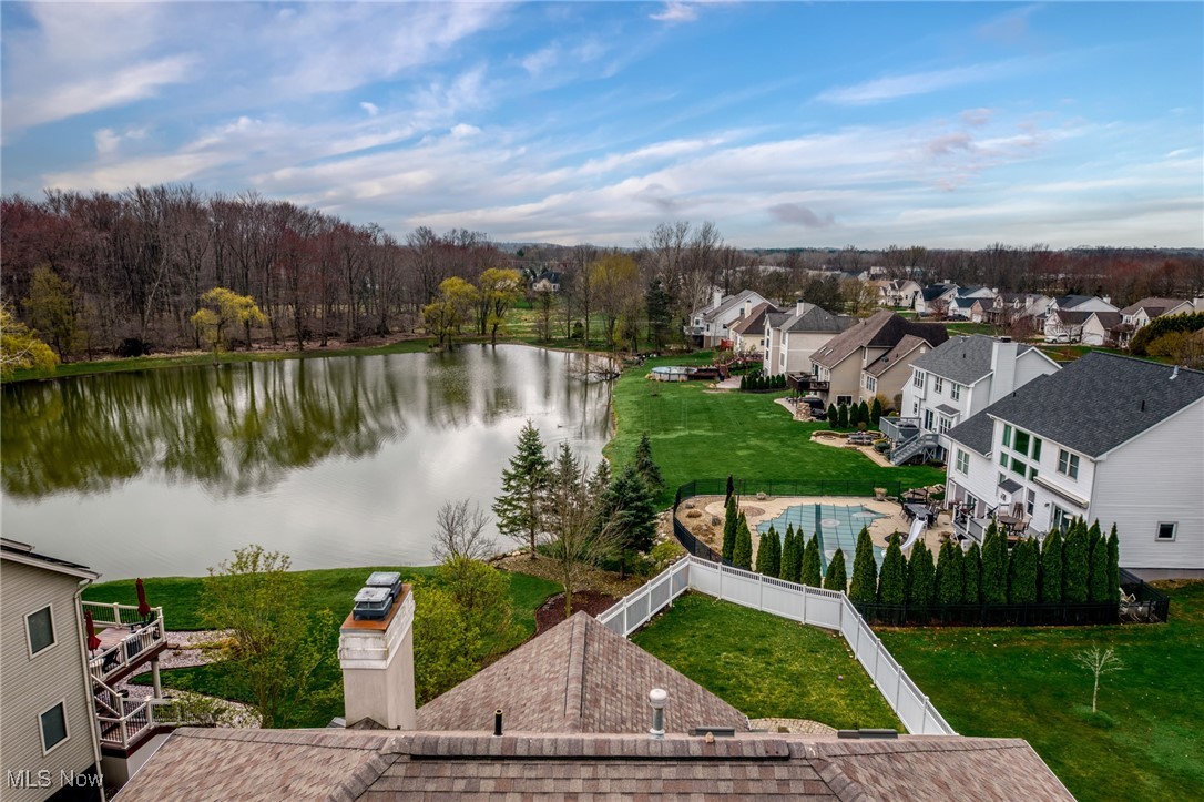 1300 Windward Lane, Kent, Ohio image 44