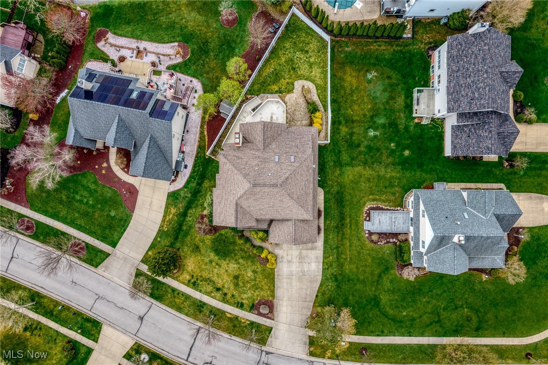 1300 Windward Lane, Kent, Ohio image 46