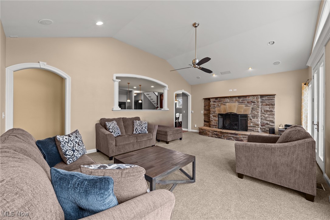 1300 Windward Lane, Kent, Ohio image 18