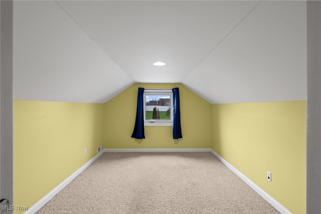 1300 Windward Lane, Kent, Ohio image 32