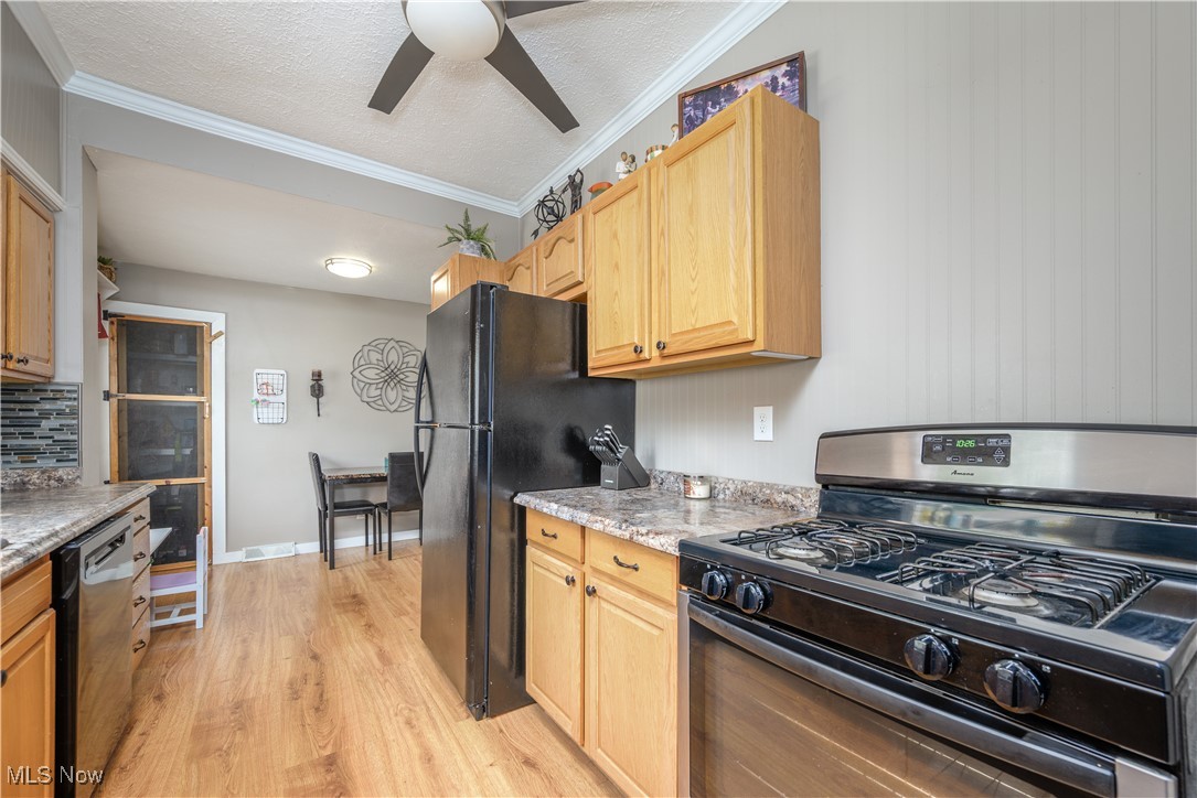 Akron, Ohio 44319, United States, 2 Bedrooms Bedrooms, ,1 BathroomBathrooms,Residential,Active,169711