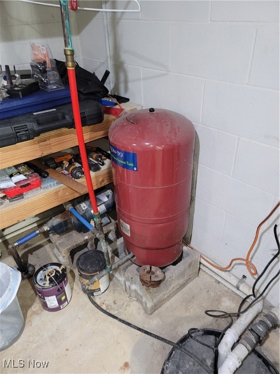 Akron, Ohio 44319, United States, 2 Bedrooms Bedrooms, ,1 BathroomBathrooms,Residential,Active,169711