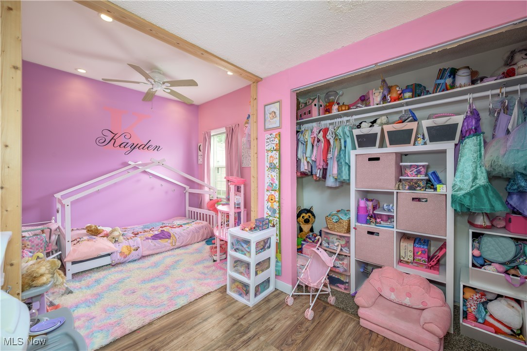 Akron, Ohio 44319, United States, 2 Bedrooms Bedrooms, ,1 BathroomBathrooms,Residential,Active,169711