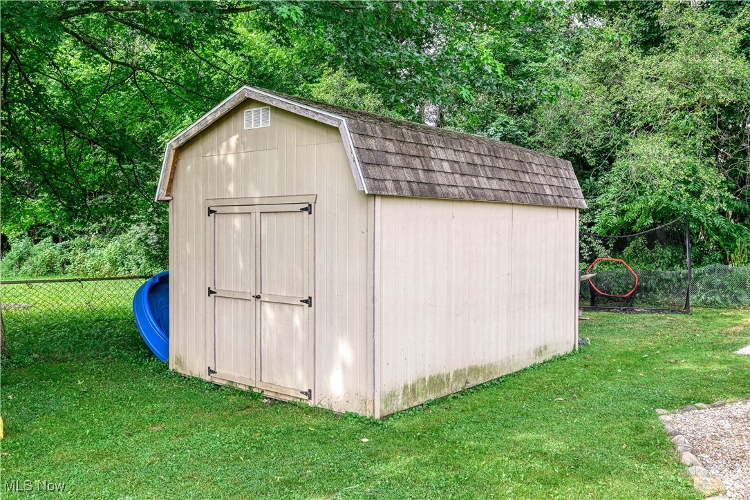 Akron, Ohio 44319, United States, 2 Bedrooms Bedrooms, ,1 BathroomBathrooms,Residential,Active,169711