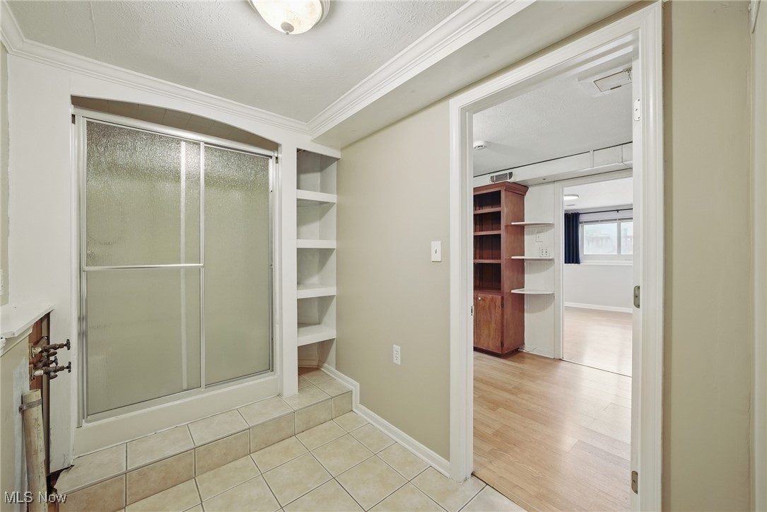 24822 Deerfield Drive, North Olmsted, Ohio image 39
