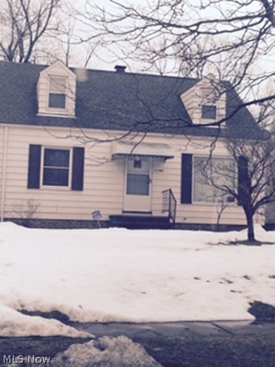 3 bdrm/1bath cape cod close to schools, shopping and hospitals.