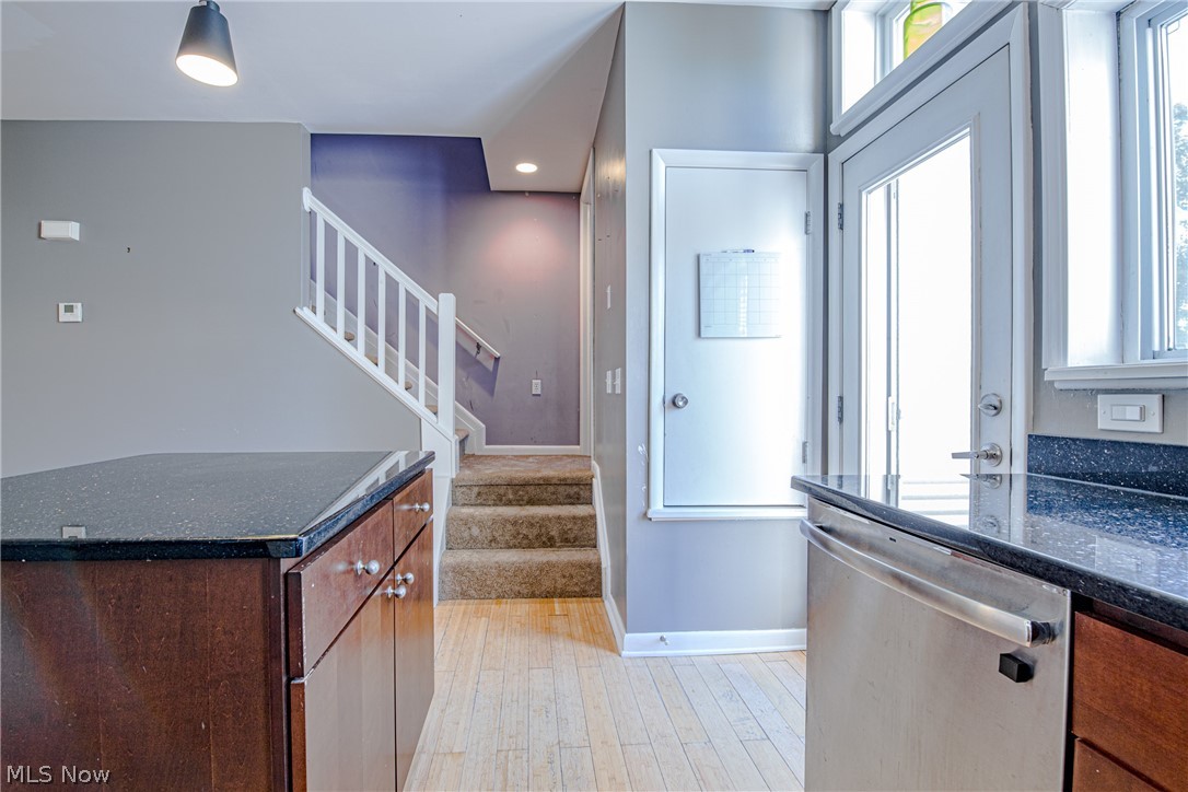 Franklin Ave Twnhms - Residential