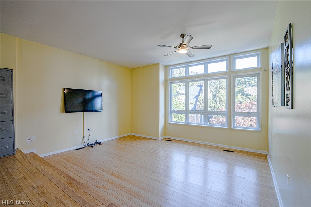 Franklin Ave Twnhms - Residential