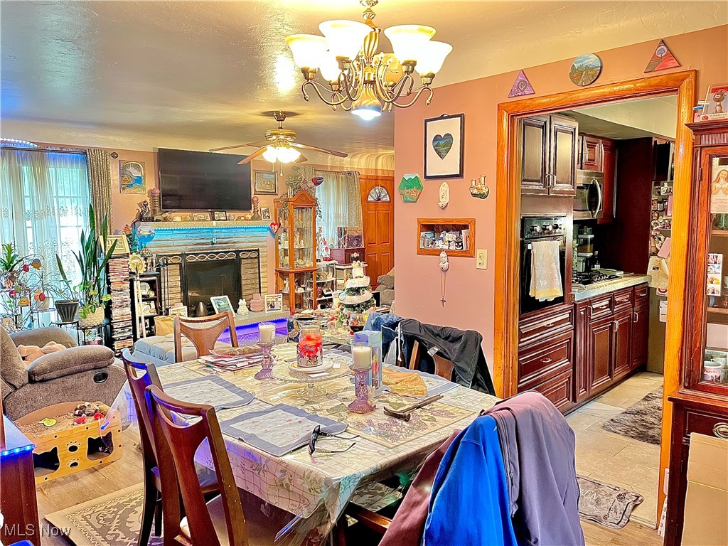 7840 Hi View Drive, North Royalton, Ohio image 8