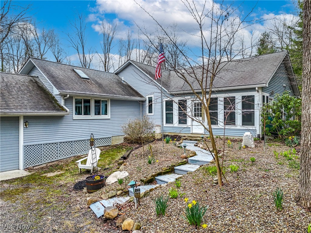 10461 Wye Road, Chesterland, Ohio image 2