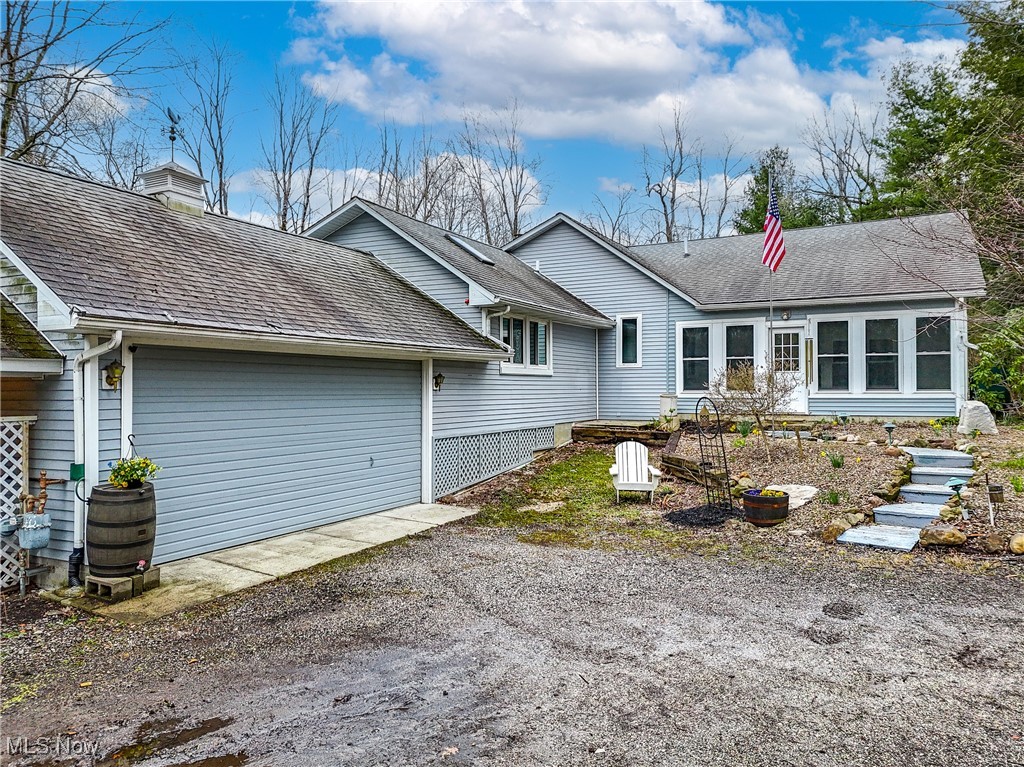 10461 Wye Road, Chesterland, Ohio image 1