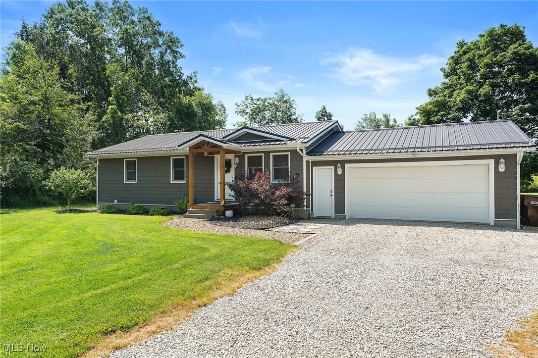 7832 Stone Road
