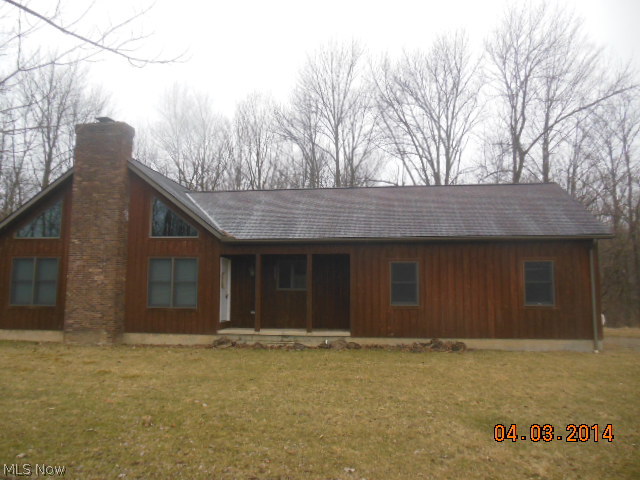 HomePath property! WOW! Beautiful vaulted ceiling home with full height stone fireplace in living room and plenty of window light to let nature in! Wooded lot, pond and field on a very private setting. Deck in rear makes for easy entertaining and large kitchen will support any professional chef to explore their culinary talent. Full bsmt, out bldg. New carpet, fresh neutral paint. Purchase this property for as little as 5% down. This property is eligible for HomePath Renovation Mortgage. Please see website for information. Buyer responsible for own due diligence, inquiry and verification of all property information, condition, sqft, septic, and parcel data. Broker is not liable or responsible to verify any information as all data in MLS is reflective of public records. Buyers recommended to investigate all data.