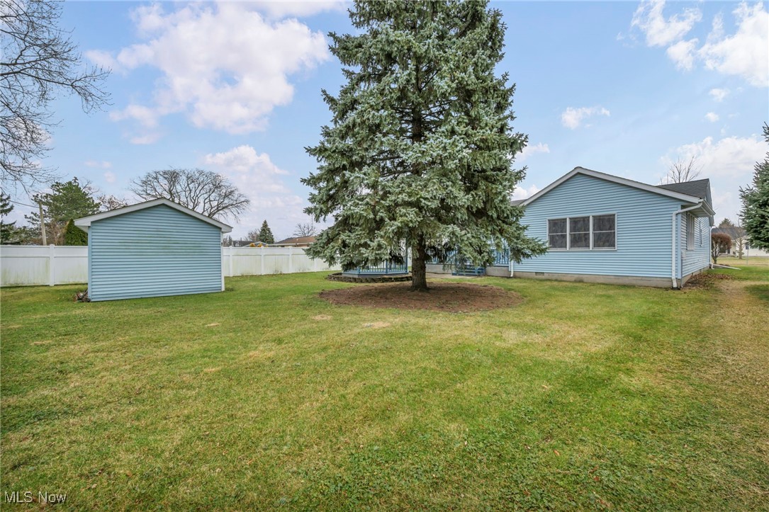 Pine Wood 01 - Residential