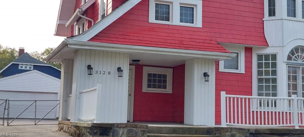 Uplands Sub/Chas A Posts - Residential