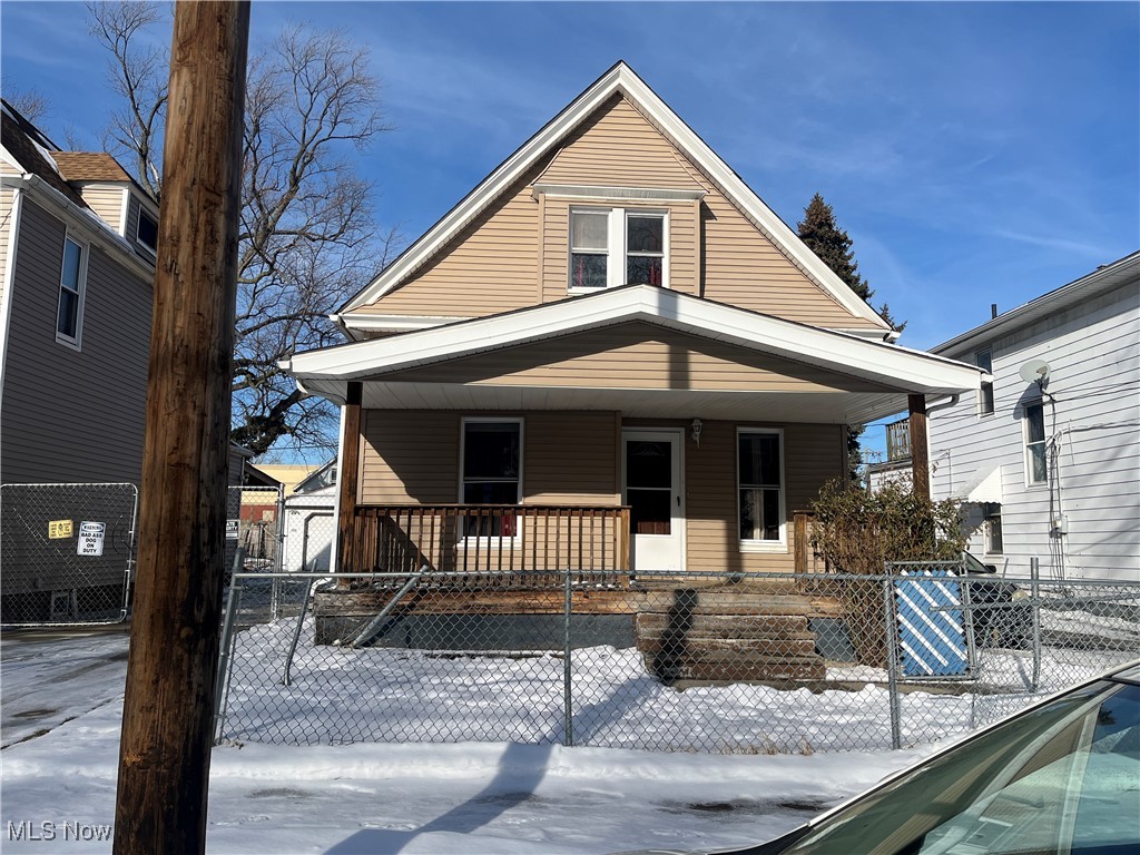 7704 Brinsmade Avenue