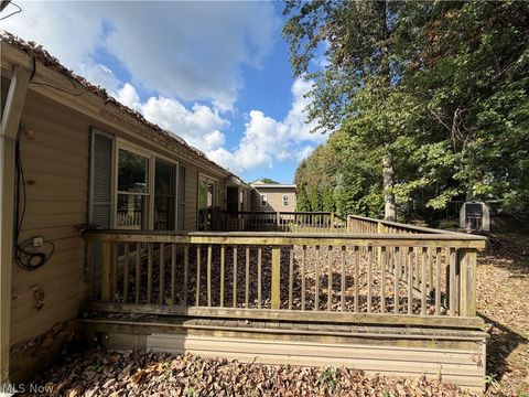 Tiny photo for 556 Greenside Drive, Painesville Township, OH 44077 (MLS # 5203209)