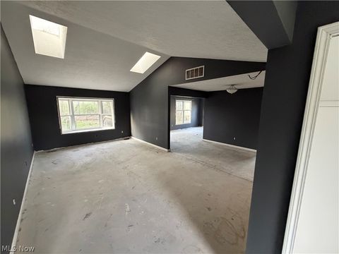 Tiny photo for 556 Greenside Drive, Painesville Township, OH 44077 (MLS # 5203209)