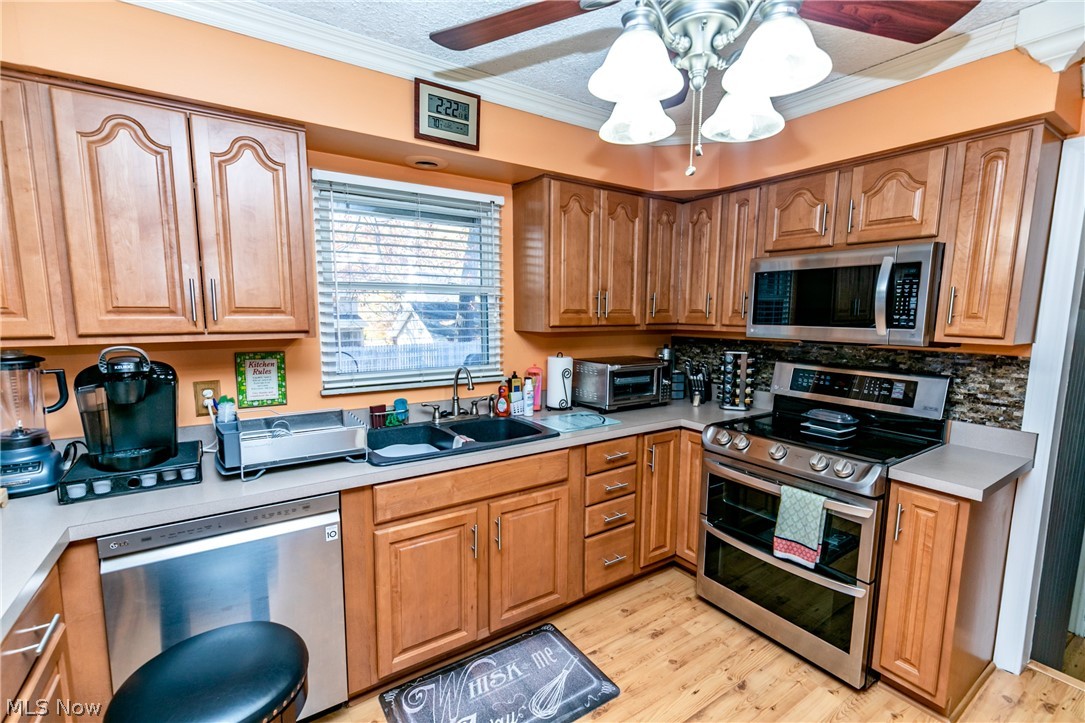 Country Club Estates - Residential