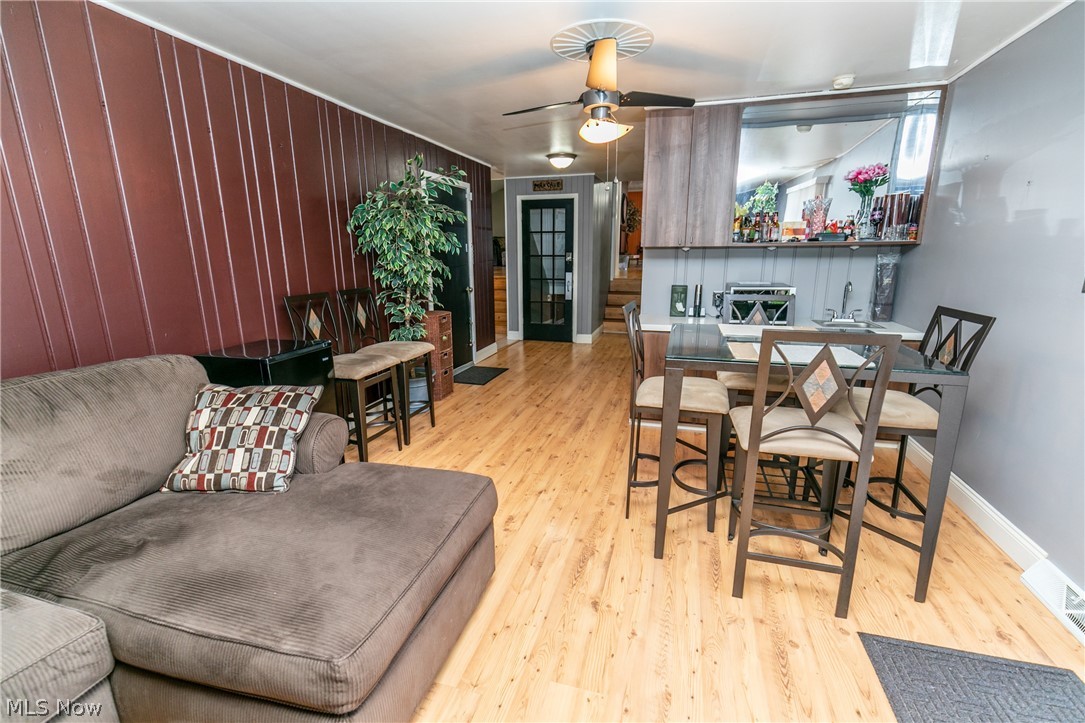 Country Club Estates - Residential