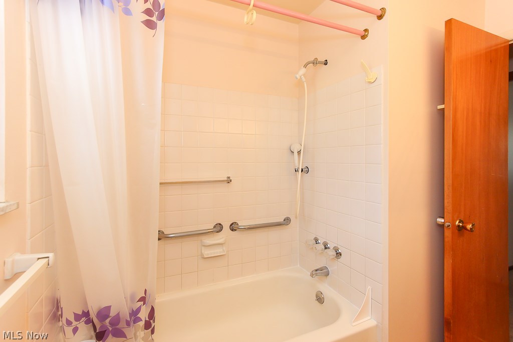 Hillcrest Park Sub - Residential