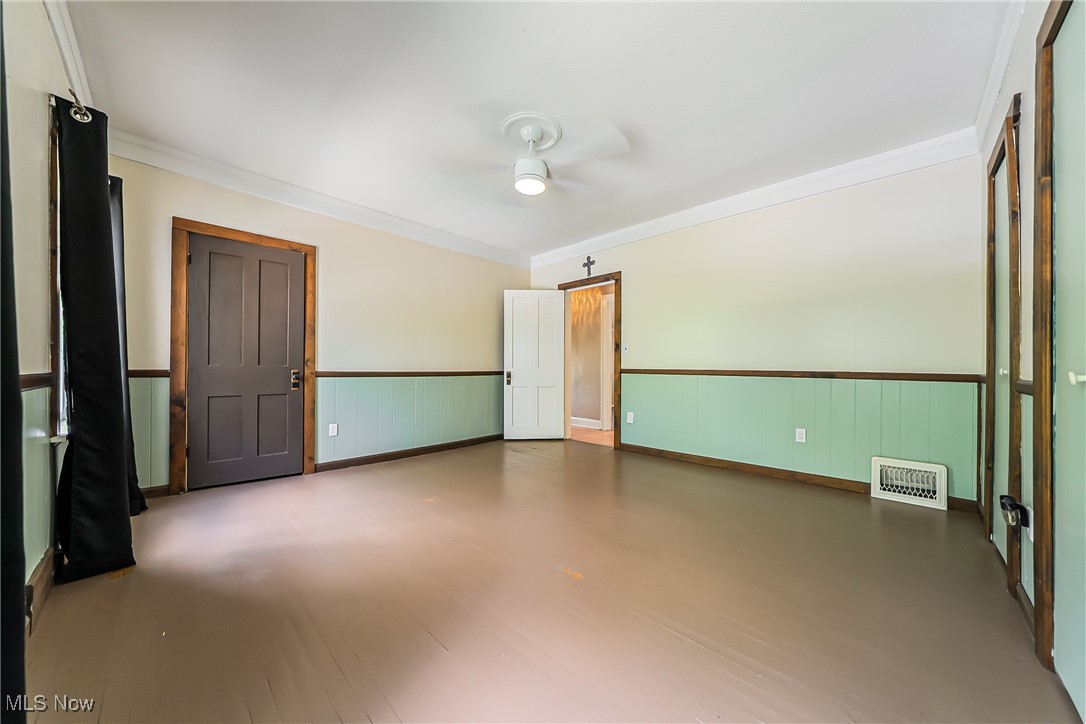803 East Avenue, Elyria, Ohio image 16