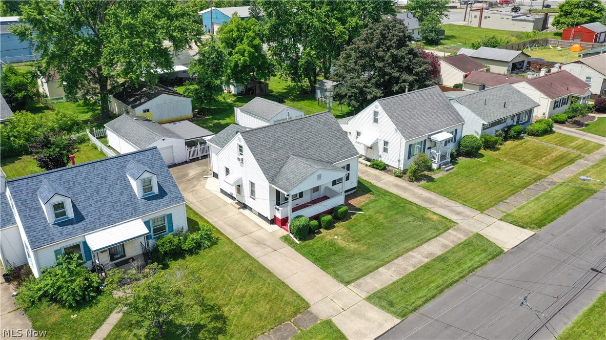 Elmwood - Residential