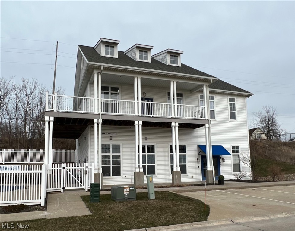 Harbor Walk/Black River 03 - Residential