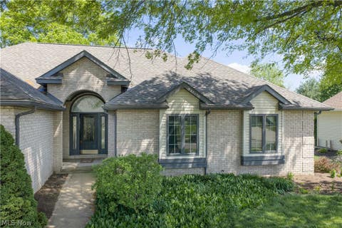 Homes For Sale - 1453 3rd Street<br/> New Philadelphia, OH 44663
