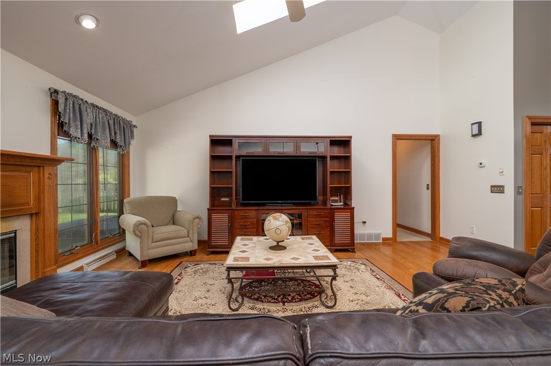 Creekside Dev - Residential