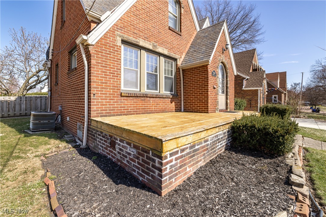 15054 Rosemary Avenue, Cleveland, Ohio image 27