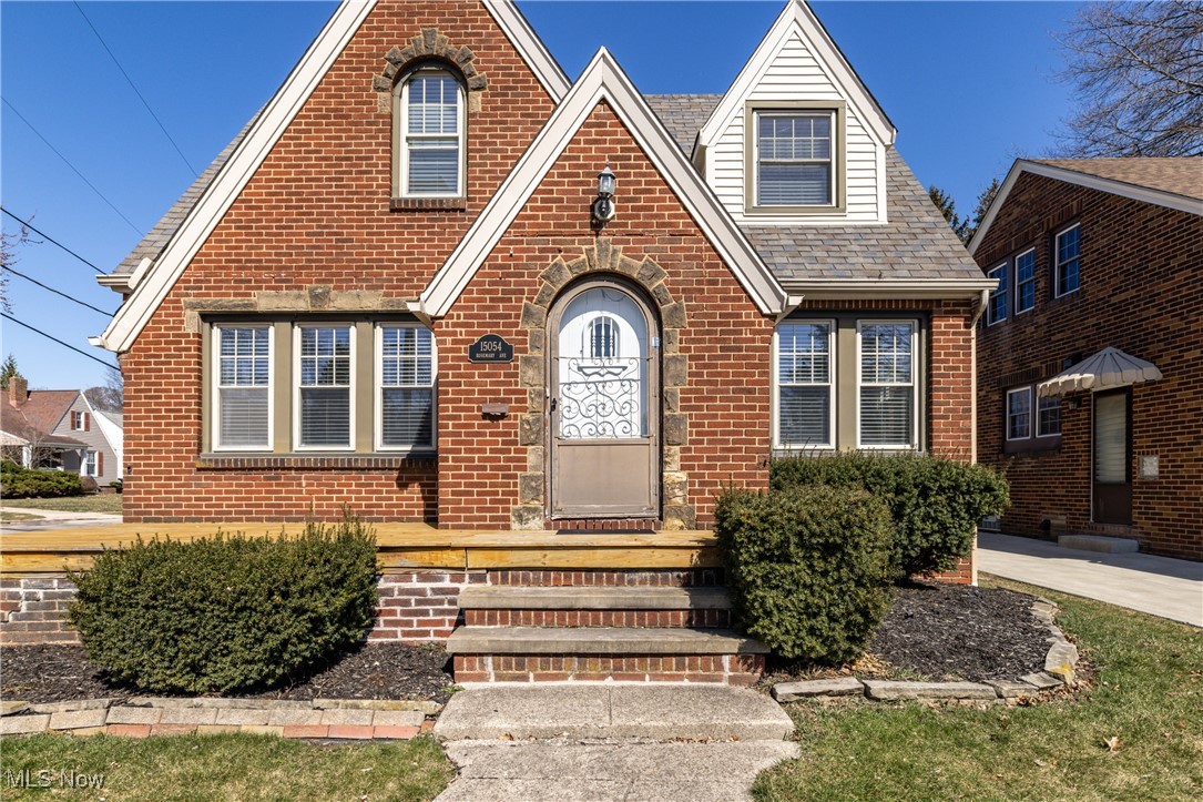 15054 Rosemary Avenue, Cleveland, Ohio image 2