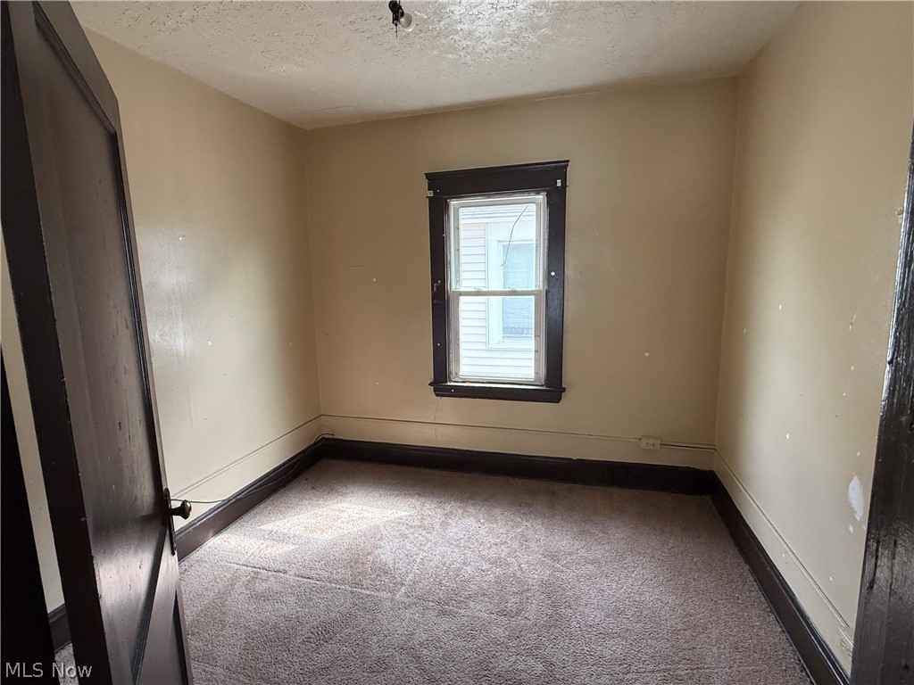 Johnson Realty Companys - Residential Income