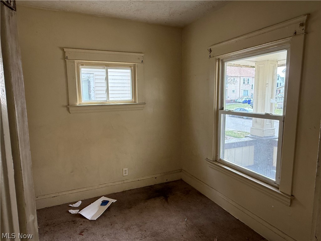 Johnson Realty Companys - Residential Income